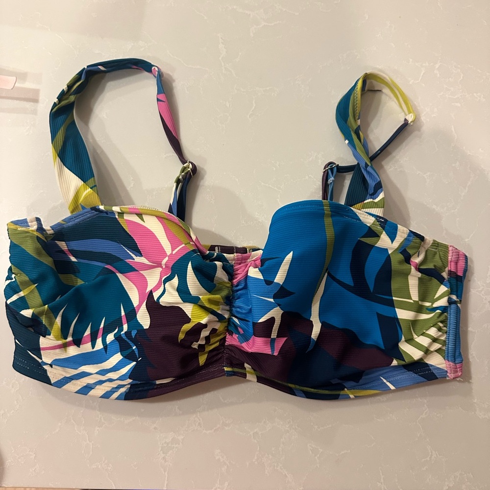 Shade & Shore Tropical Print Bikini Top in Blue, Pink, Green, White